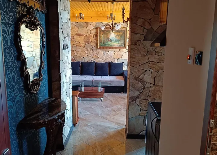 13 Апартаменты *